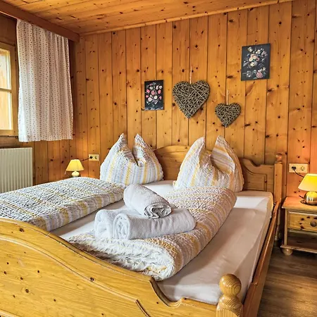 Helmreich-1 By Interhome Apartmán *